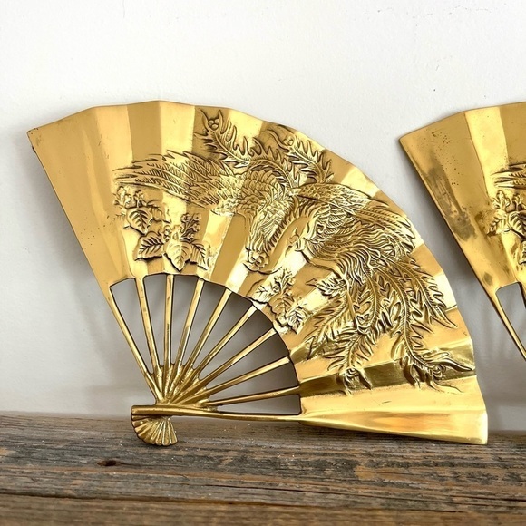 Brass wall fans dragon decor set of 2 - Picture 2 of 6